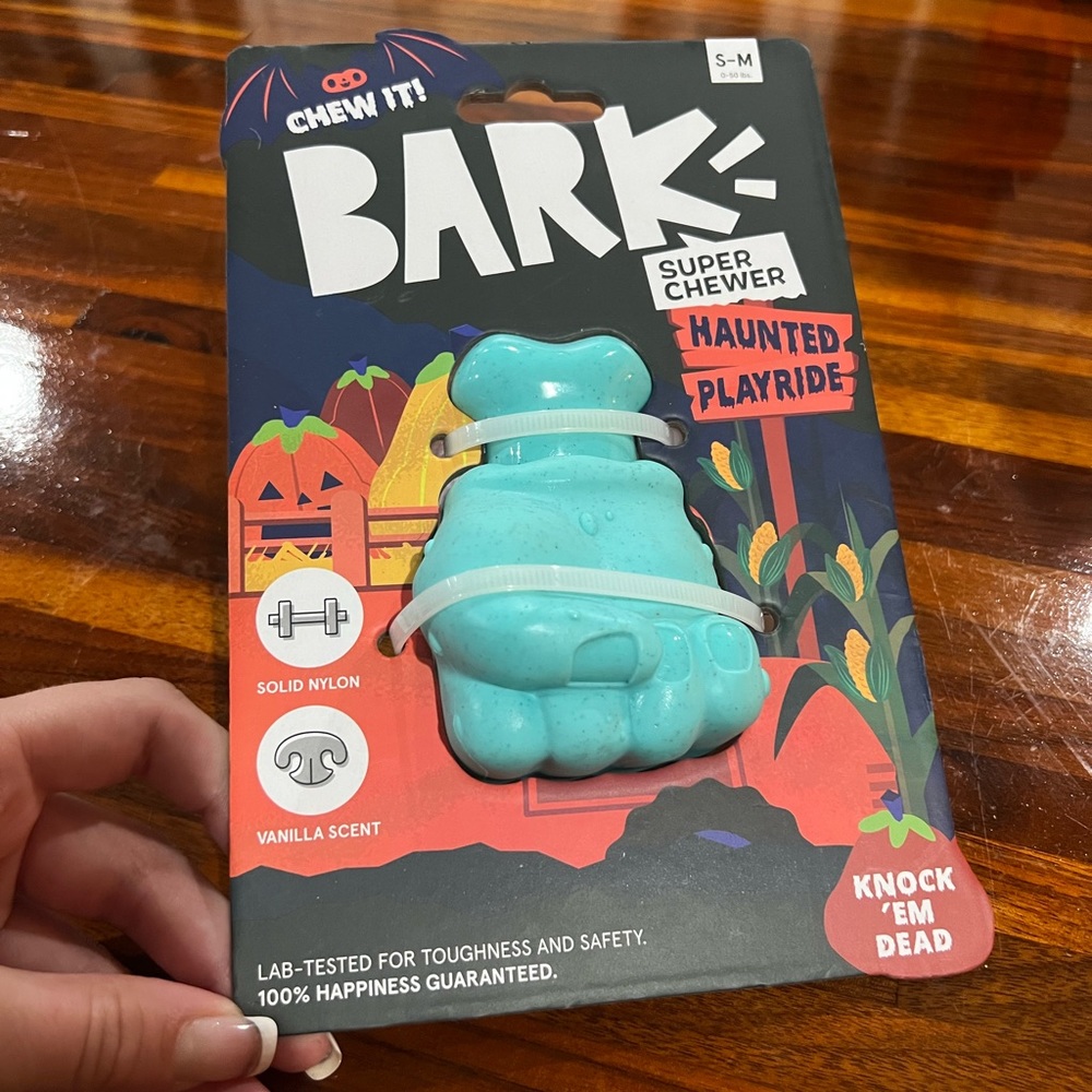 Bark box super chewer Halloween nylon toy